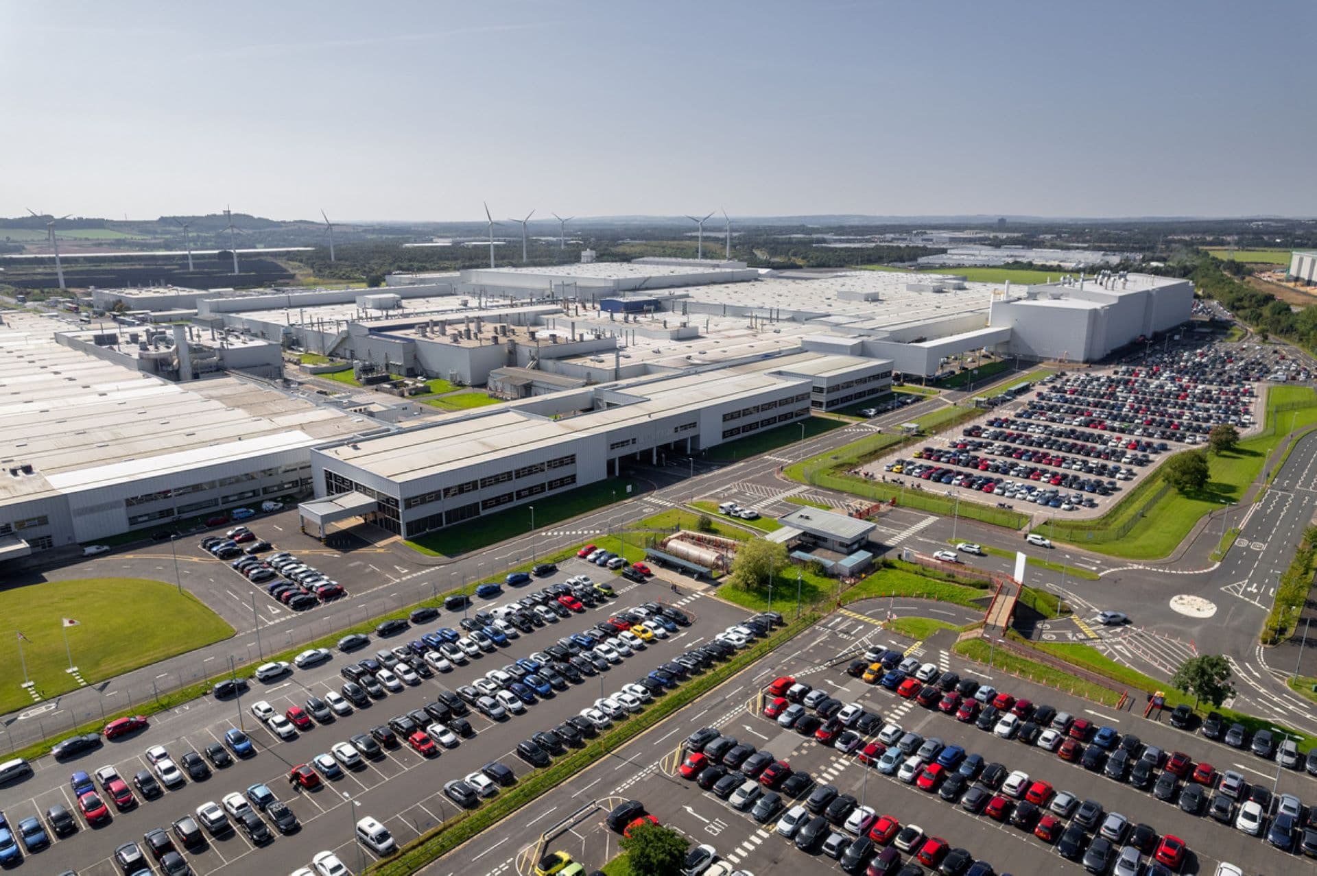 Nissan signs MoU with Chery on UK production study