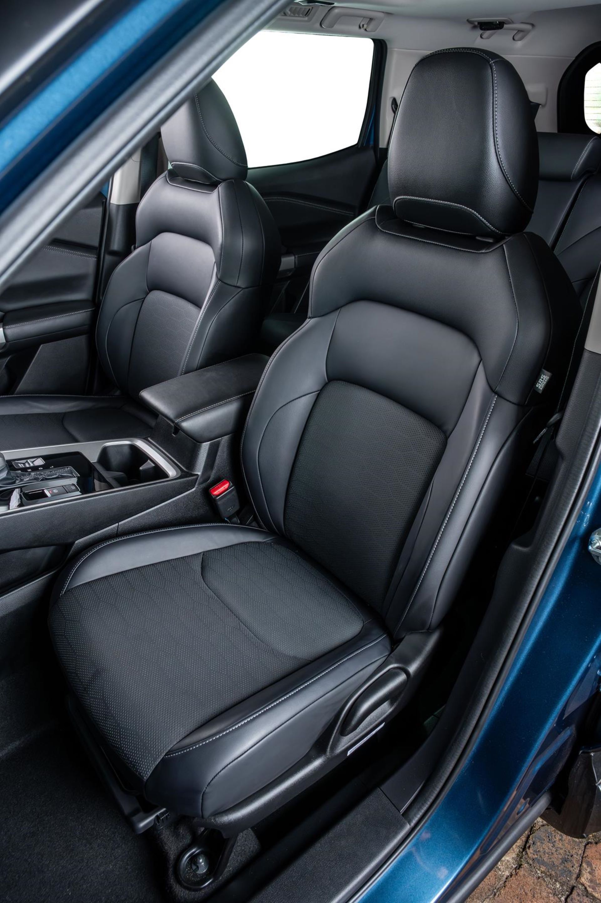 mitsubishi-destinator-practical-seven-seater-for-families-2