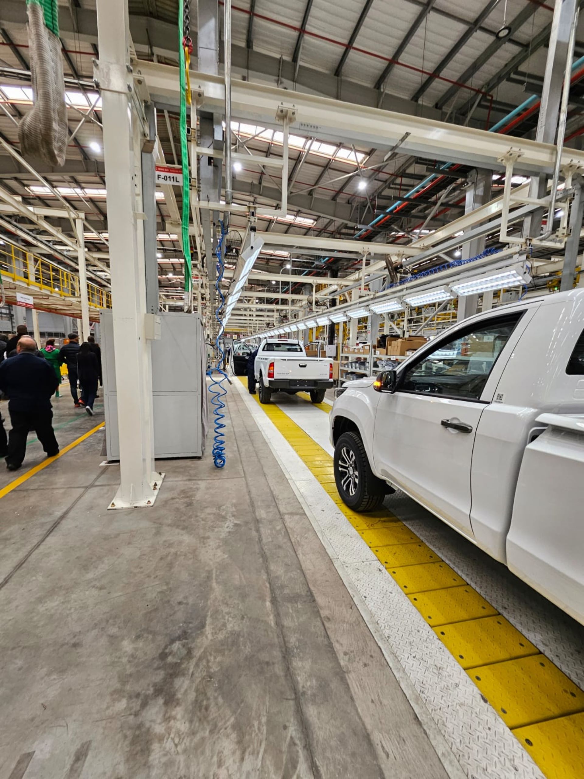 Foton’s First Local Pickup Rolls Off the Line-1
