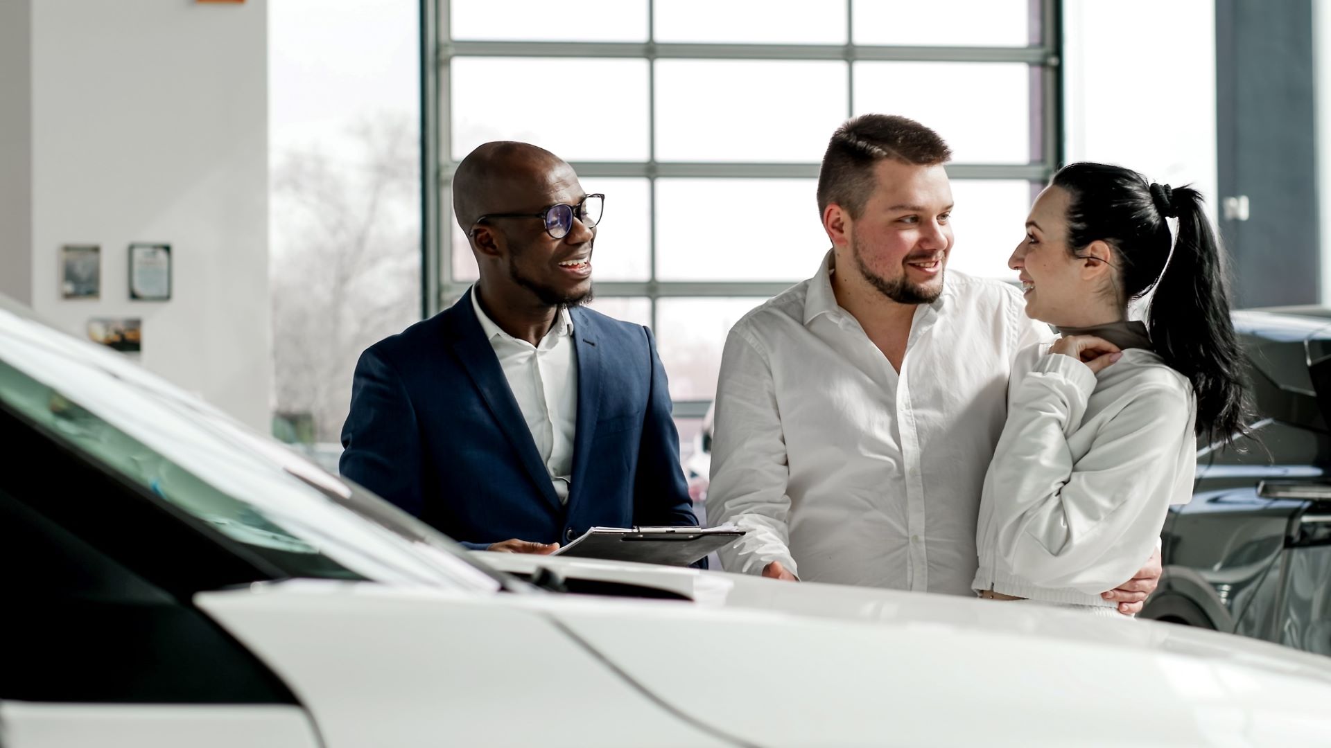 October continues to show growth with new vehicles sales
