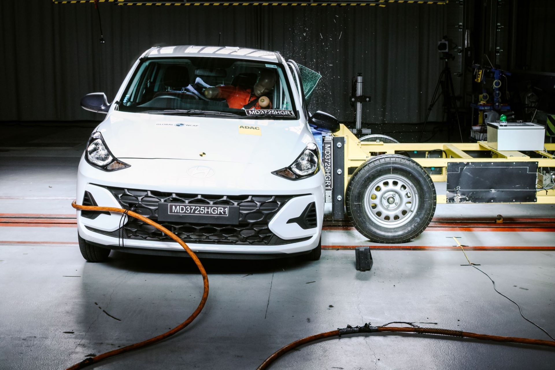 aa-provides-more-information-on-its-role-in-crash-tests