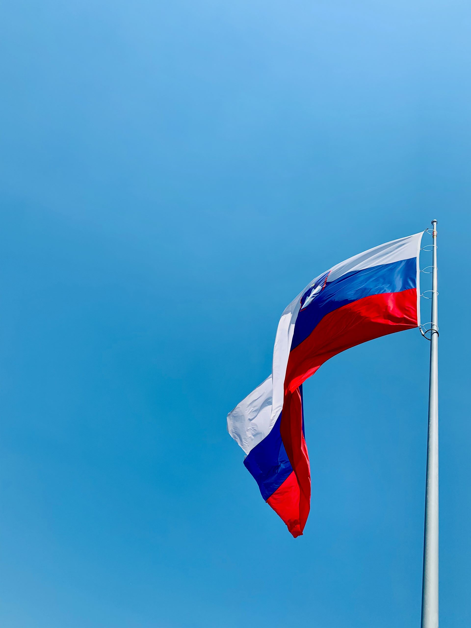 russia-returns-to-barter-trade-amid-western-sanctions.jpg